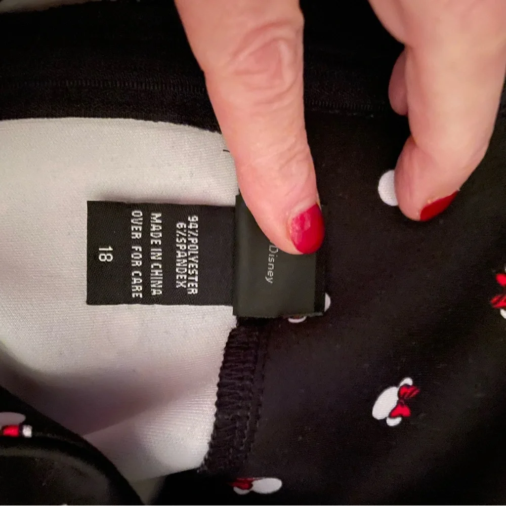 EUC Sz 18 Minnie Mouse Pencil Skirt - Picture 7 of 8